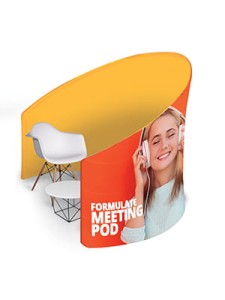 Ścianka tekstylna okrąg FORMULATE Meeting Pod z wydrukiem śr. 2,7 m